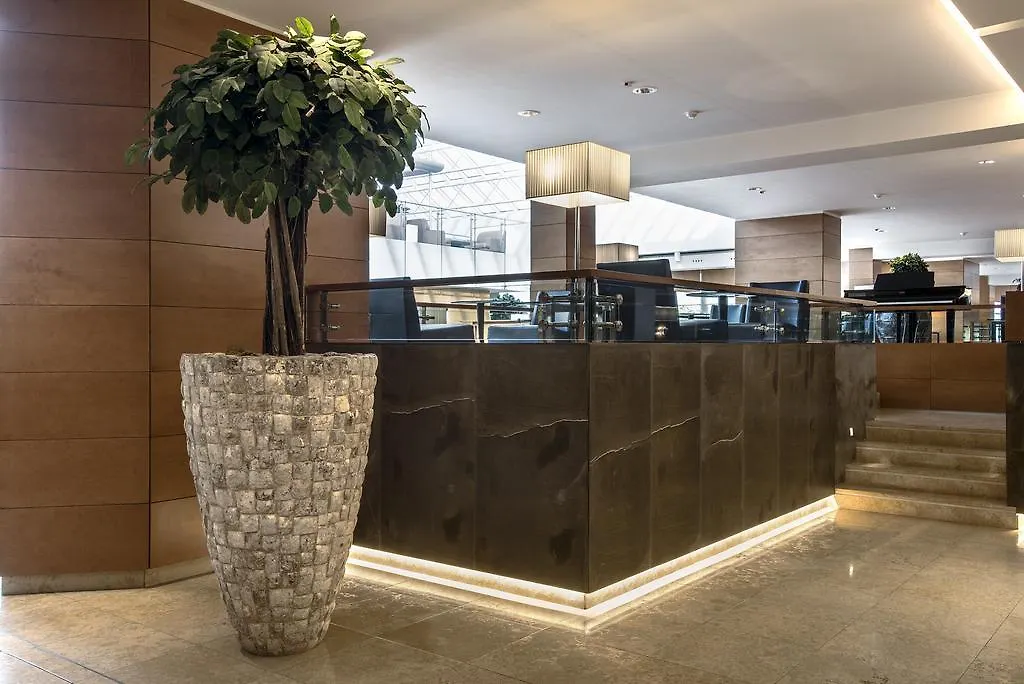 Ergife Palace Hotel Rome